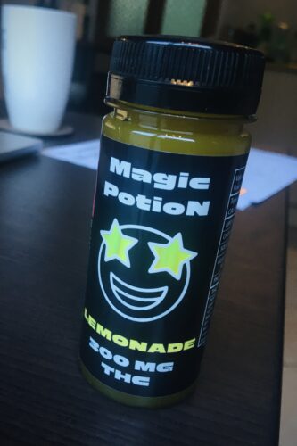 Sirop THC - Magic Potion - 300 Mg photo review