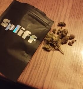 Avis client Minibud Premium Superskunk avec photo - Spliff