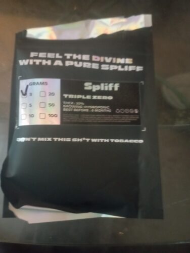 Click to view full screen Triple Zero - 30% THCX photo review