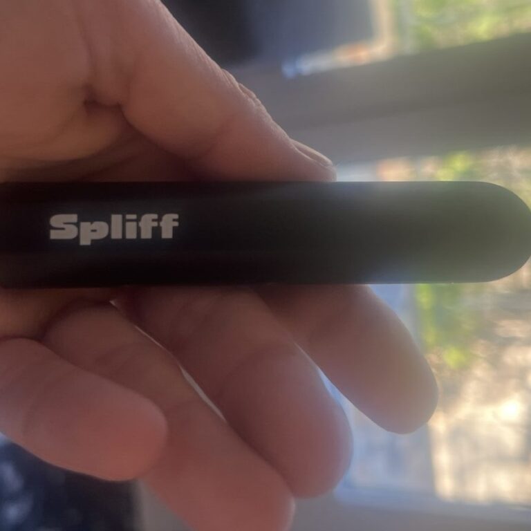 Click to view full screen Avis client Magic Vape Live Rosin avec photo - Spliff