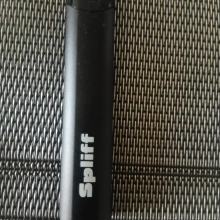 Avis client Magic Vape avec photo - Spliff