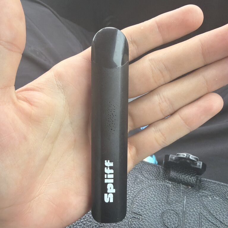 Click to view full screen Avis client Magic Vape avec photo - Spliff