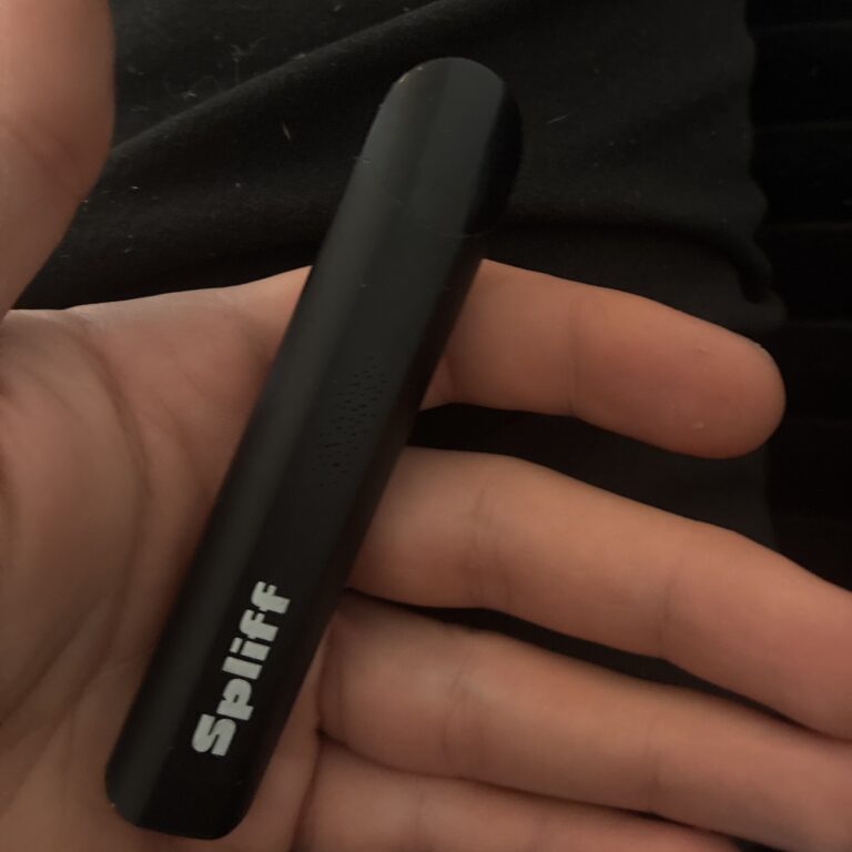 Click to view full screen Avis client Magic Vape avec photo - Spliff