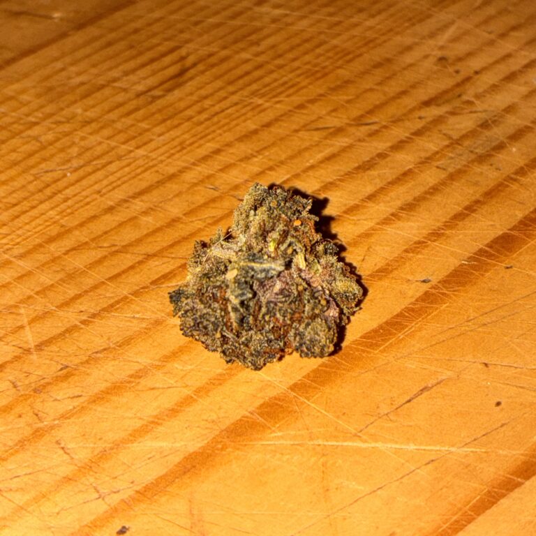 Click to view full screen Avis client Mind Fucker avec photo - Spliff